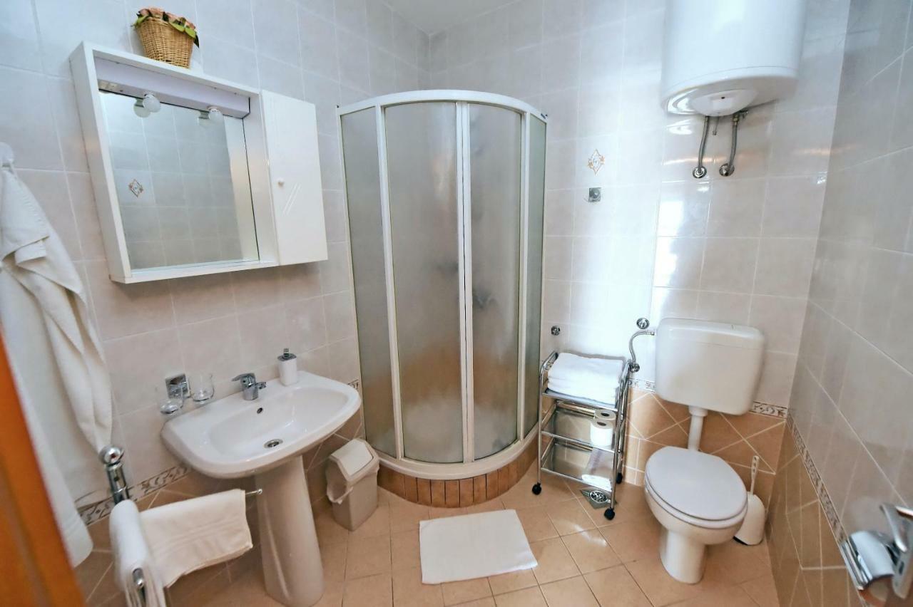 Ferienwohnung Apartman Mima Porat  Exterior foto